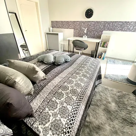 شقة Big With Balcony *