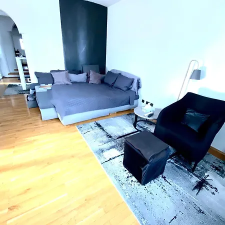 Big With Balcony Apartment *