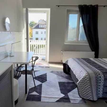 Big With Balcony Apartman Klagenfurt am Woerthersee
