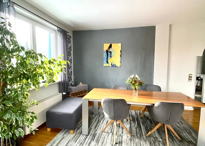 Apartment Big With Balcony