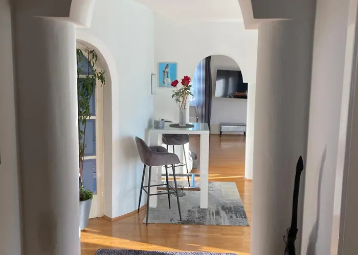 Big With Balcony * Klagenfurt am Woerthersee